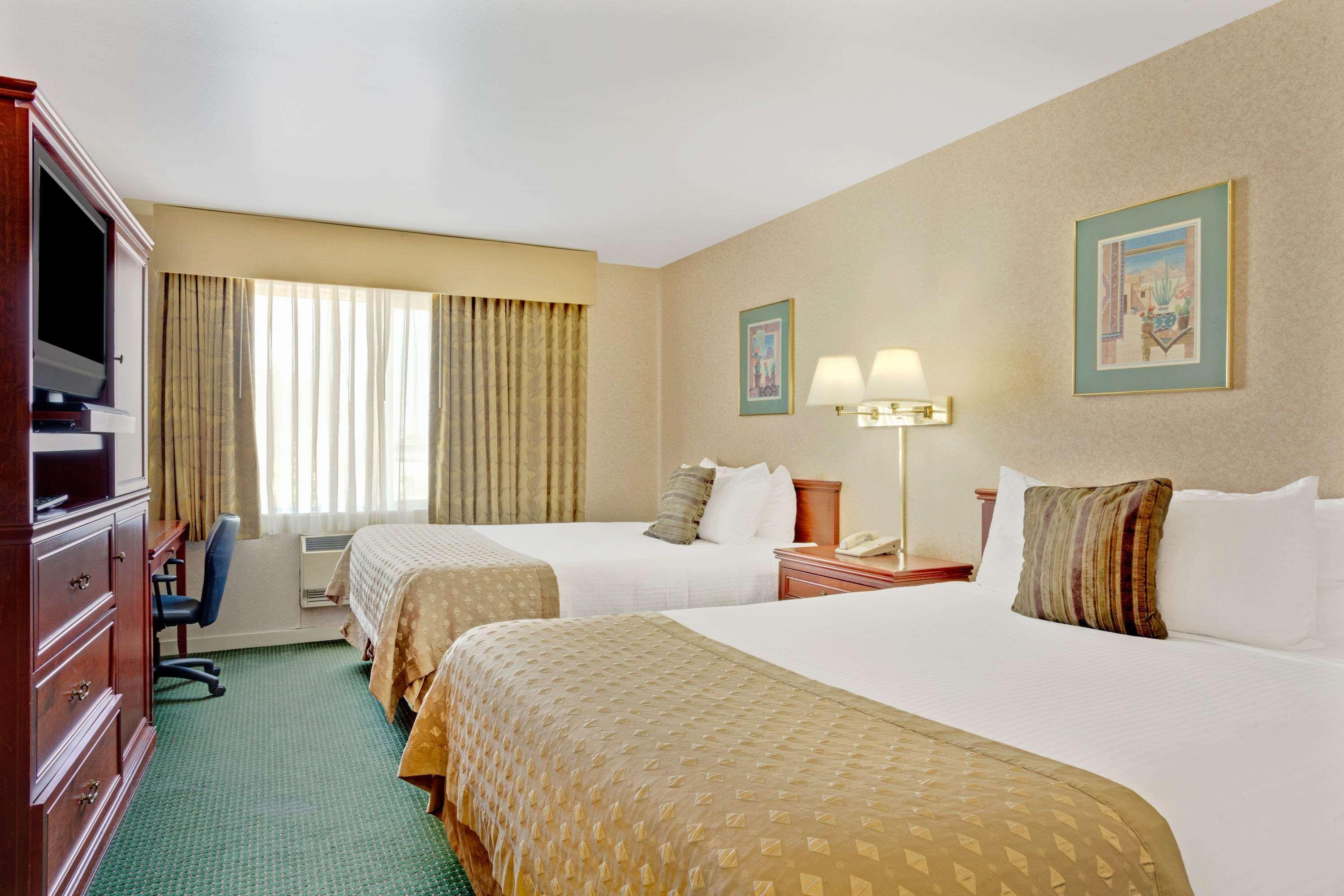Ramada By Wyndham Draper, Utah Hotell Exteriör bild