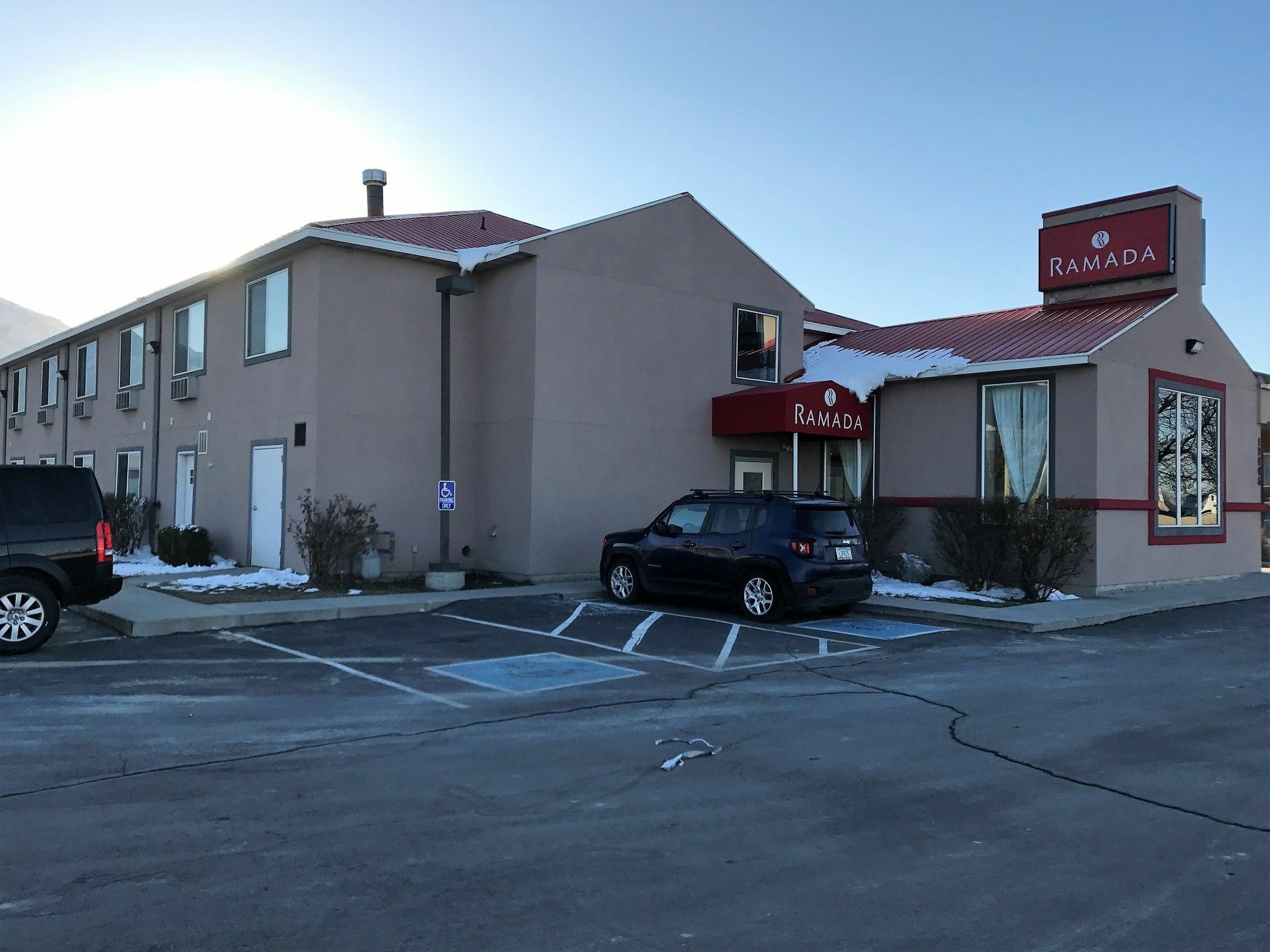 Ramada By Wyndham Draper, Utah Hotell Exteriör bild